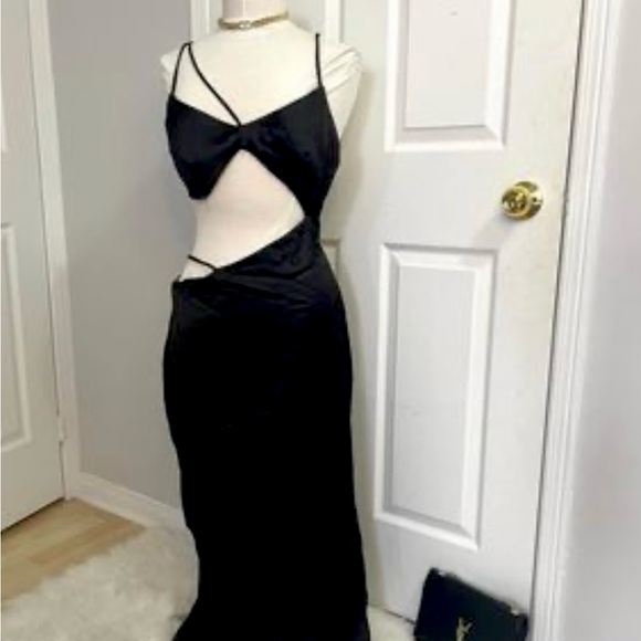ZARA satin cutout dress black - medium - Picture 3 of 4